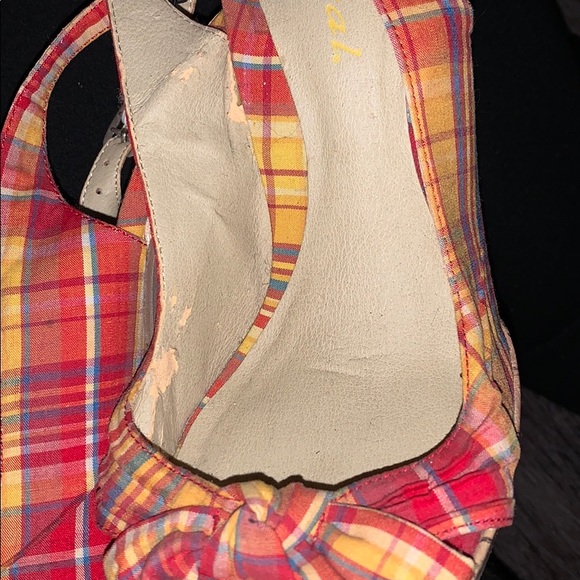 Cute plaid peep toe heels - Picture 5 of 6